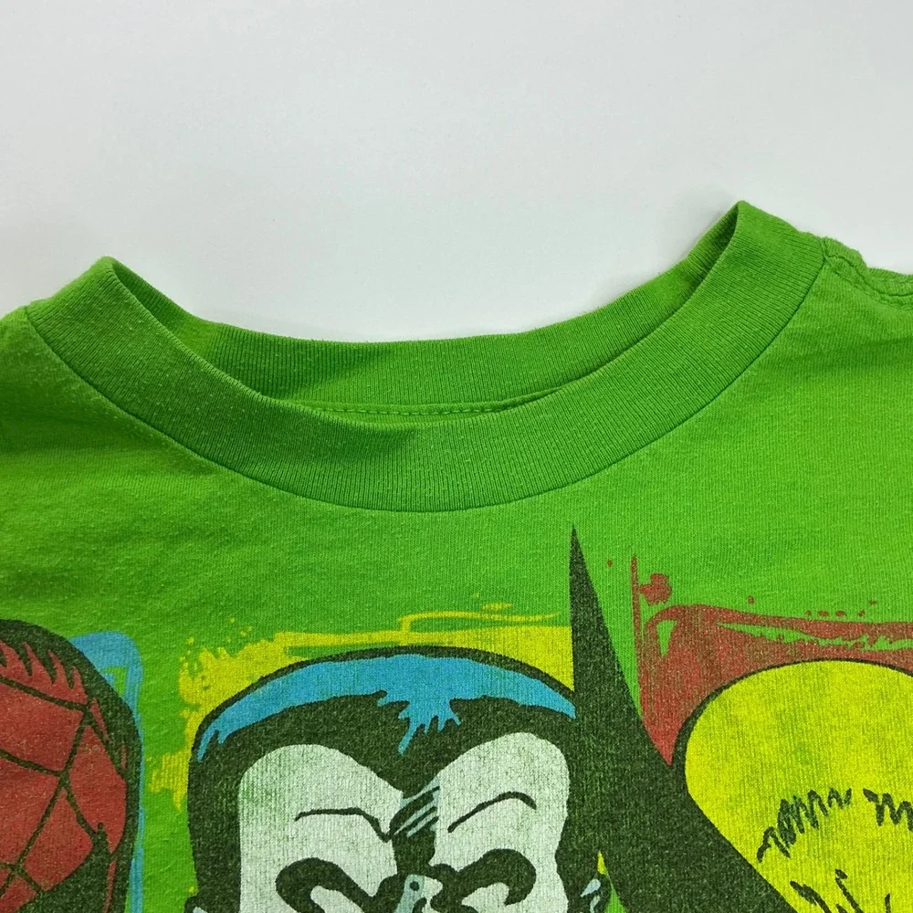 Old Navy Green Marvel Graphic T-Shirt Kids Size S Avengers Spider-Man Hulk 2012